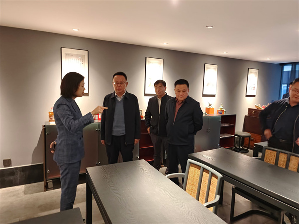 11月17日，洪董陪同汪凱書記一行赴杭州廬境西溪酒店考察調(diào)研1.jpg